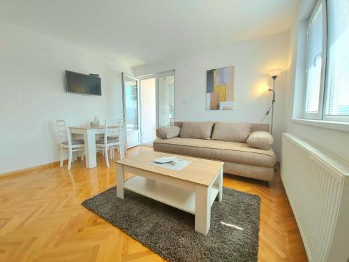 Bajina Basta Apartment | Apartmani Tarsko Jezero Nova Vezanja