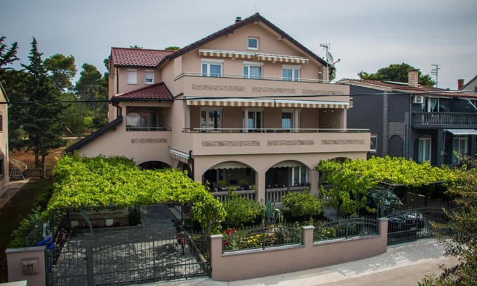 Biograd na Moru Apartment | Apartmani Tomljenovic