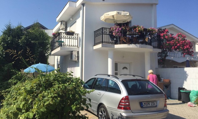 Ulcinj Apartment | Apartmant,Nafija 2, 500 Meters from the "Grate Beach"