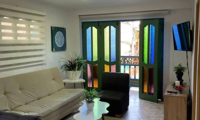Guatape Apartment | Apartmen in Central Park Guatepé