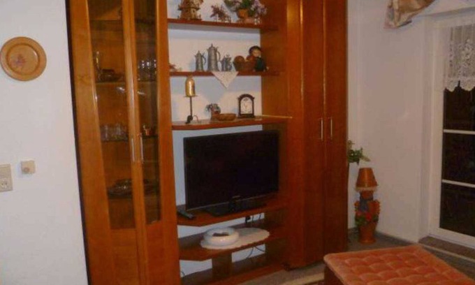 Filsum Apartment | Apartment 1 - Apartments Ewen, 55038