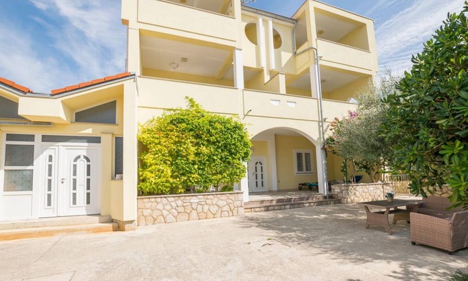 Novalja Apartment | Apartment ∙ 1 bedroom ∙ 4 guests