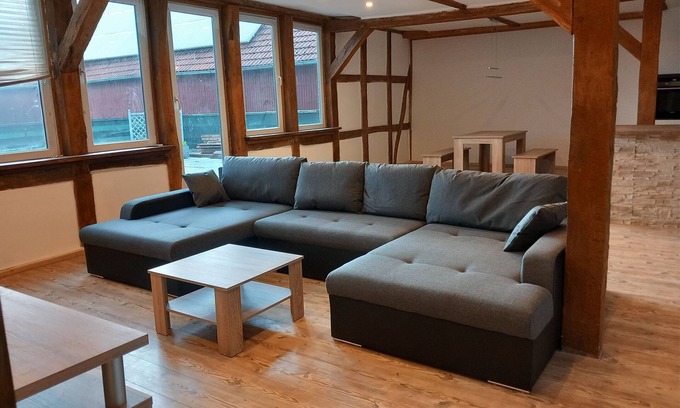 Hildesheim District Apartment | Apartment "1 Bartölke" with Private Terrace & Wi-Fi