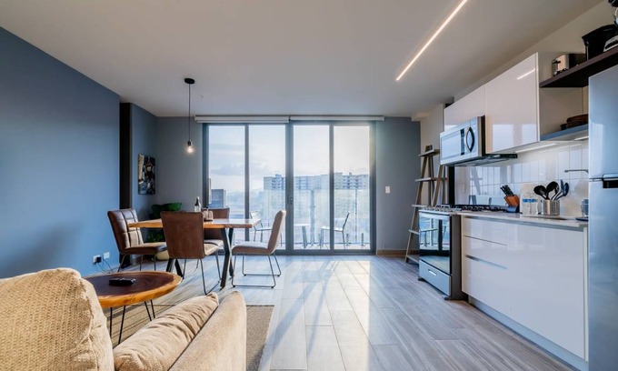 Santa Ana Apartment | Apartment ∙ 1 bedroom ∙ 4 guests
