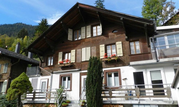 Zweisimmen Apartment | Apartment ∙ 1 bedroom ∙ 2 guests