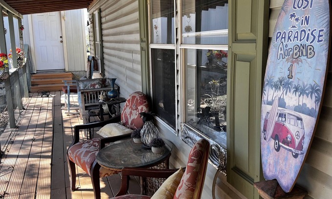 Belton Apartment | Apartment 1-bedroom 1 room open living, dinning room with 2 beds and kitchen