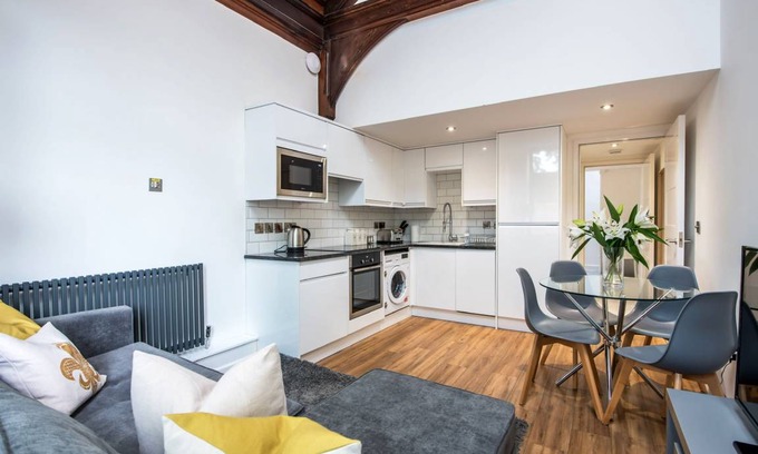 Durham Apartment | Apartment ∙ 1 bedroom ∙ 2 guests