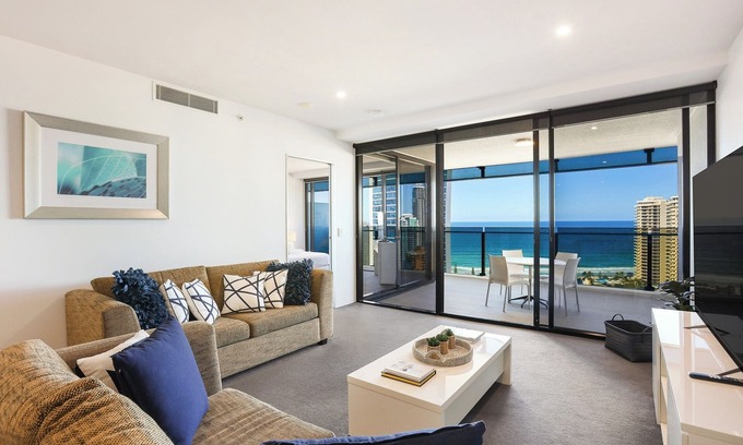 Surfers Paradise Apartment | Apartment 1243 Circle on Cavill