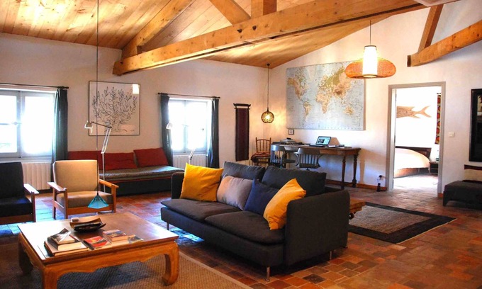 Uzes Apartment | Apartment 140 m2/flat - with big terrace in the heart of Uzès historical centre