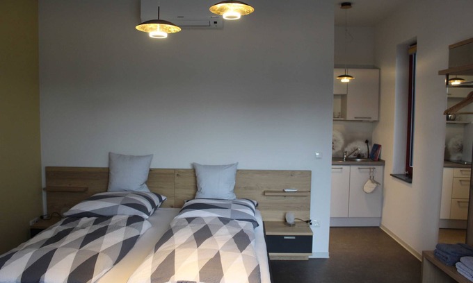 Dessau-Rosslau Apartment | Apartment 2 - Apartments at the Bauhaus