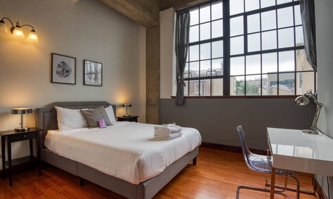 West Poplar Apartment | Apartment ∙ 2 bedrooms ∙ 4 guests