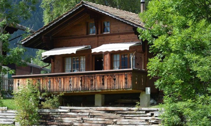 Lauenen Apartment | Apartment ∙ 2 bedrooms ∙ 2 guests