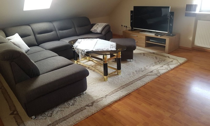 Sulzbach-Rosenberg Apartment | Apartment 2 rooms near Su-Ro, directly on the 5 rivers cycle path for 2 persons