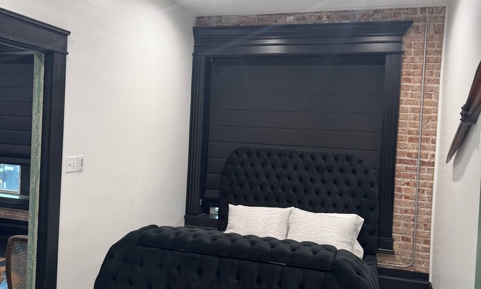 Okmulgee Apartment | Apartment 2: Okmulgee Main St