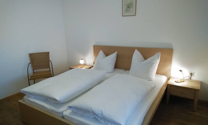 Schleching Apartment | Apartment- 2 persons, 80sqm, 1 bedroom, balcony, WLAN