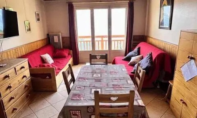 Viel-Alpe Apartment | APARTMENT 2 ROOMS -ALPE D'HUEZ QUARTIER DU VIEL ALPE