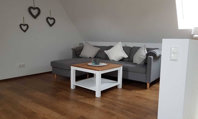 Friedrichskoog Apartment | Apartment 2 upper floor - Ferienwohnungen Müller/Harmel