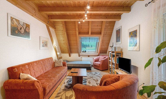 Schoenwald Apartment | Apartment '2' with Shared Terrace, Shared Garden and Wi-Fi