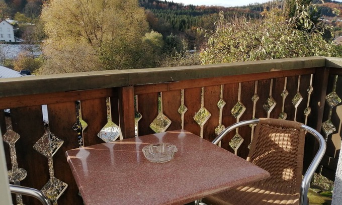 Tendon Apartment | Apartment 25 minutes from Gérardmer, Epinal, Remiremont. Pets welcome.