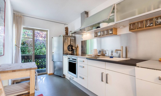 Brannenburg Apartment | Apartment 2Rad-Freunde with Mountain View, Balcony & Wi-Fi