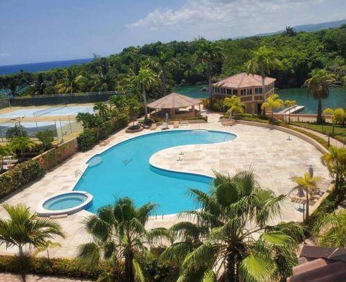 St. Ann's Bay Apartment | Apartment ∙ 3 bedrooms ∙ 7 guests