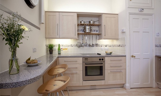 Dartmouth Apartment | Apartment 3, The Manor House - River Dart Views