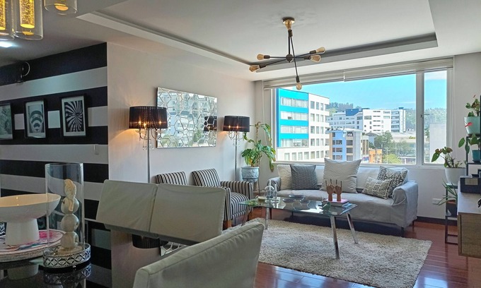 La Mariscal Apartment | Apartment 3Beds + QueenBed + Balcony + Parking - 6thFLOOR