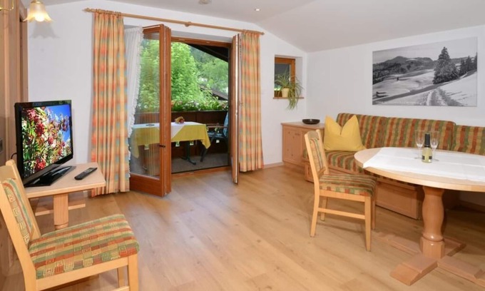 Blindau Apartment | Apartment 42 sqm up to 3 persons, shower/WC, balcony