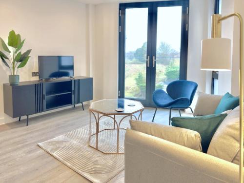 York Apartment | Apartment 43 Citygate with Free Onsite Gym