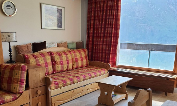 Tignes le Lac Apartment | Apartment 44m², at the foot of the slopes, magnificent view of the Tovière and the lake