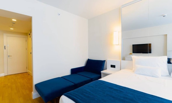 New Boulevard Apartment | Apartment 50 meters from the sea