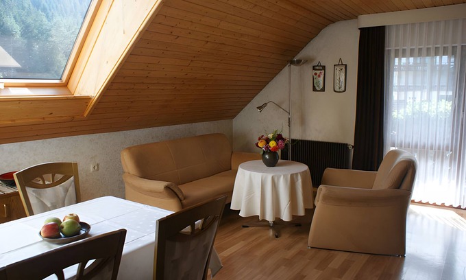 Gompelscheuer Apartment | Apartment '55m²' with Mountain View, Shared Garden and Wi-Fi