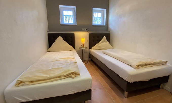 Bad Duerkheim Apartment | Apartment 6, ground floor without balcony - Ferienwohnungen Dehn