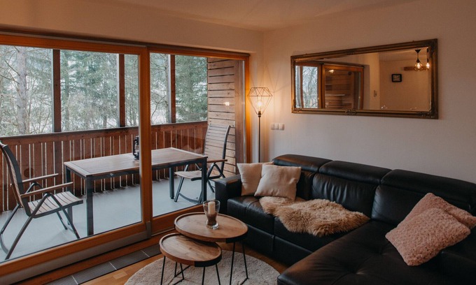 Mojstrana Apartment | Apartment 7 in the embrace of mountains