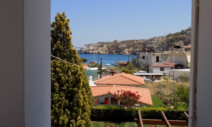 Lygaria Apartment | Apartment 70m from the beach of Ligaria with sea view and privacy.