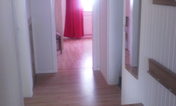 Detmold-Nord Apartment | Apartment 75 m2 with two bedrooms and kitchen/living room/close to the old town/functional