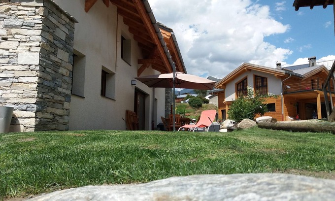 Sollieres-Sardieres Cottage | APARTMENT 8-seater "le Mont Cenis" 4 stars