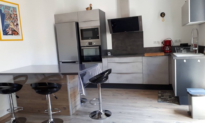 Marseillan House | Apartment 93 M 2, 4 persons, 2 bedrooms, air-conditioned with wifi, in village