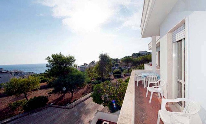 Santa Maria al Bagno House | Apartment a few meters from the beach overlooking the sea