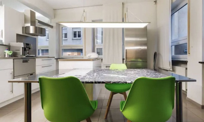 Ulm Apartment | Apartment A - Modern stylish 1 room Loft City Center Ground Floor