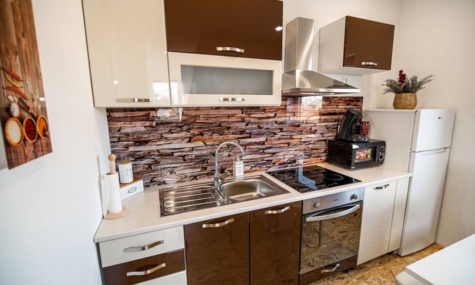 Siska District Apartment | Apartment A1