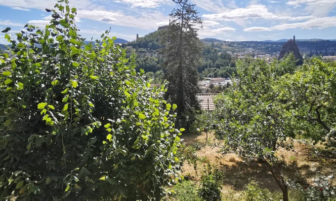 Aiguihe Apartment | Apartment Aiguilhe, 3 bedrooms, 6 persons