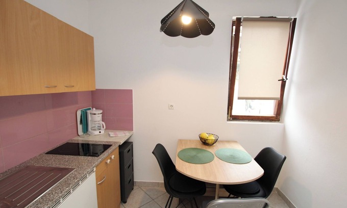 Gulici Apartment | Apartment Alba Adria for 2 to 4 persons. Dog friendly!