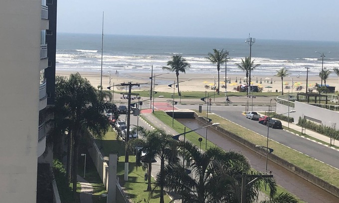 Vila Clais Apartment | Apartment almost foot in the sand