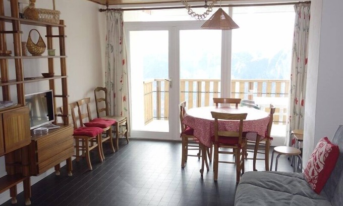 Viel-Alpe Apartment | APARTMENT ALPE D'HUEZ QUARTIER DU VIEL ALPE