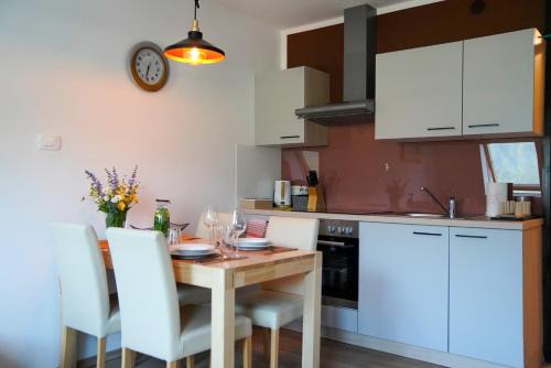 Bovec Apartment | Apartment Alpea