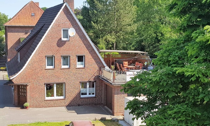 Neuhaus Apartment | Apartment "Am Canal" Neuhaus /Oste, near the North Sea, Lower Saxony, 4 people
