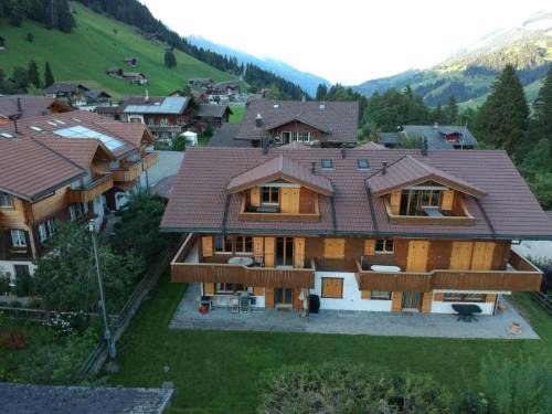 Adelboden Apartment | Apartment Am Liimerweg by Interhome