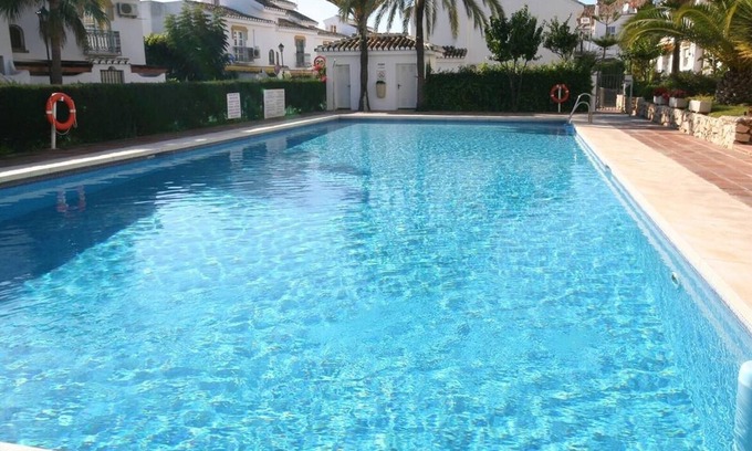 La Cala de Mijas Apartment | Apartment 'Apart Mijas playa Club - La Cala' near Beach with Shared Pool, Open Terrace, A/C & Wi-Fi