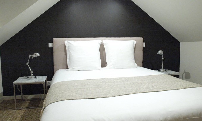 La Madeleine Apartment | Apartment-Apartment-Ensuite with Shower-Terrace-Appartement 932